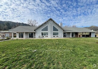 Building Photo - 6655 Jaquima Dr