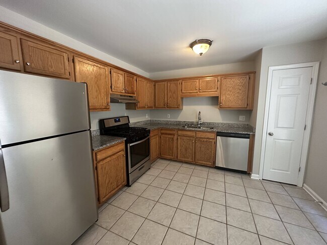 Building Photo - 229 Brandon Woods Cir