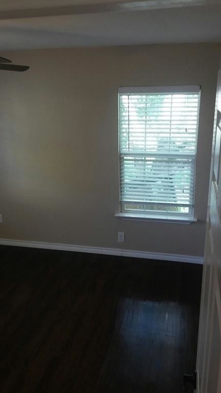 Building Photo - 509 S Fannin St