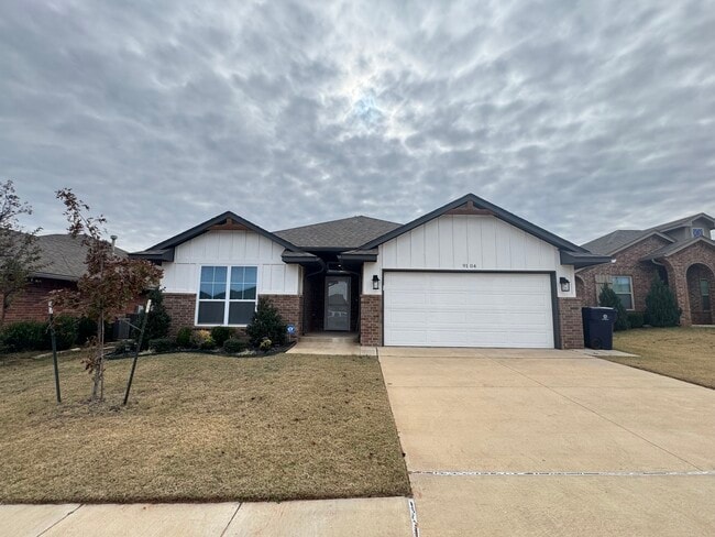 Building Photo - 9104 SW 47th St