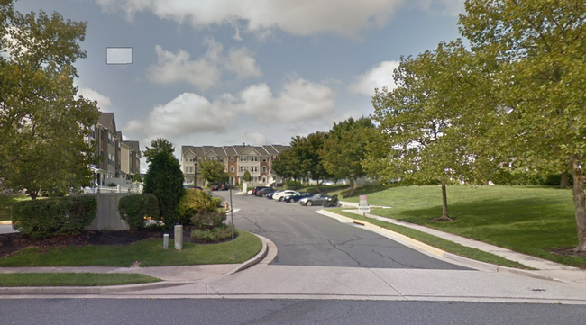 Building Photo - 4160 Maple Path Cir