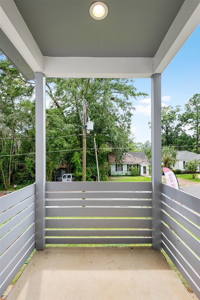 Building Photo - 825 N Bronough St