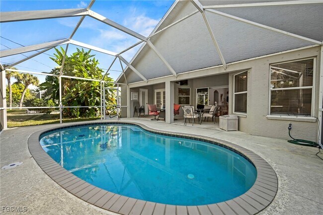 Foto del edificio - 1831 SE Van Loon Terrace