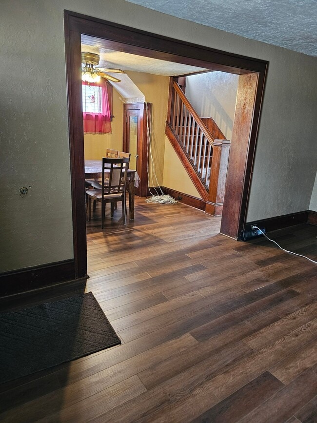 Building Photo - 227 Courtland St