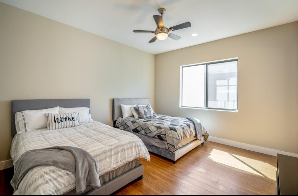 Photo - 1721 Hickory St (Houston, TX)