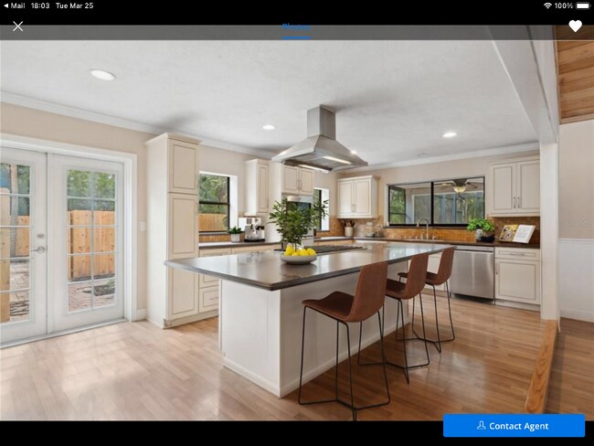 Foto del edificio - 4931 Hidden Oaks Trail