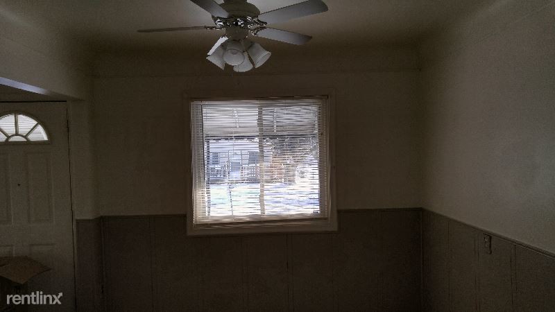 Primary Photo - 11572 Grant St