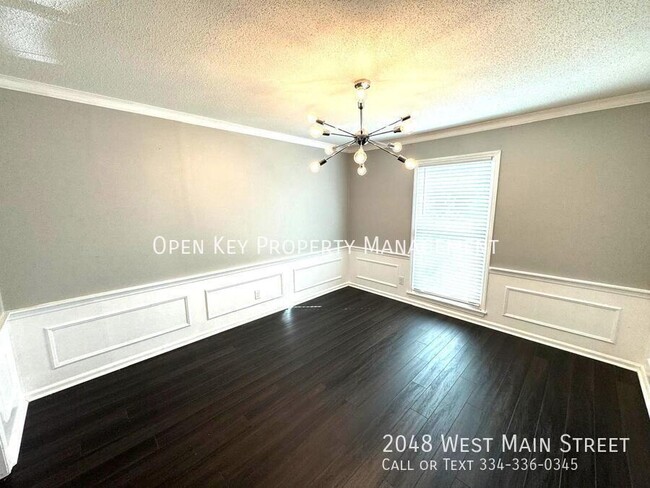 Building Photo - Charming 3-Bedroom, 2-Bath Townhouse in Do...