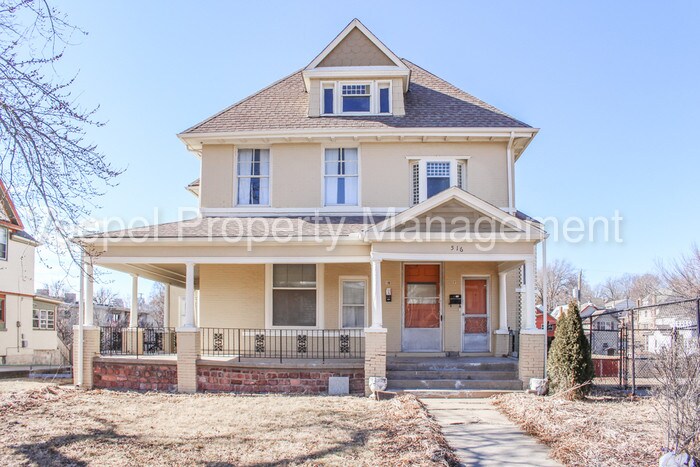 Primary Photo - 1 Bed 1 Bath Historic NorthEast Apartment