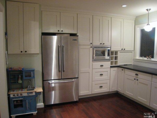 Building Photo - 225 Mariposa Dr