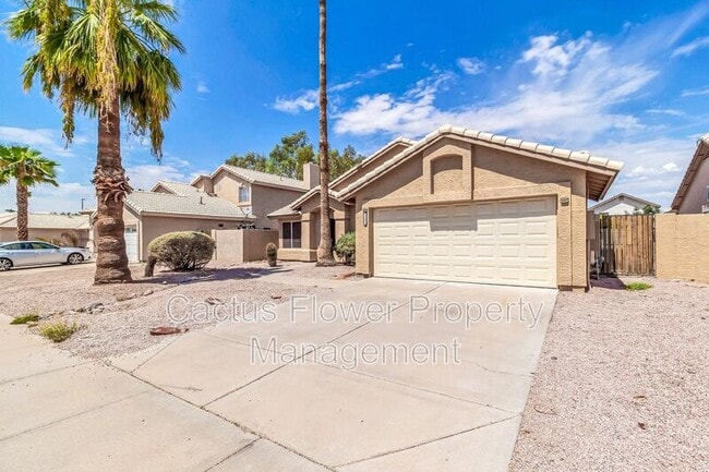Photo - 1132 E Harbor View Dr House