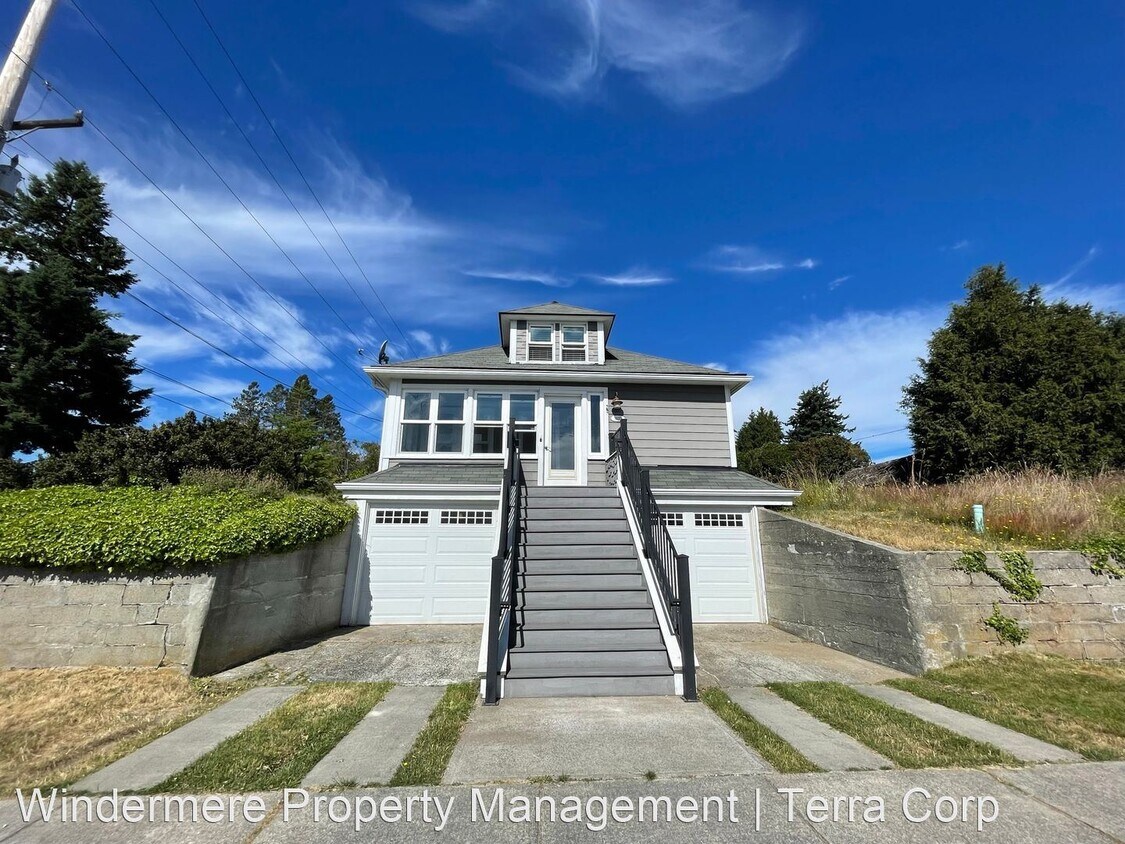 1420 M Ave, Anacortes, WA 98221 House Rental in Anacortes, WA