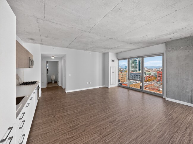 Foto del edificio - 167 N Desplaines St