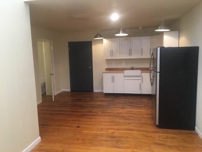 Foto del edificio - 1415 Kemper St