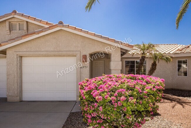 Building Photo - FURNISHED POOL HOME