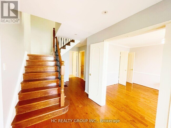 Photo du bâtiment - 2222 Kennedy Rd