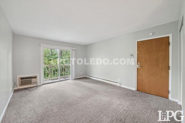 Foto del edificio - 3348 Arlington Ave