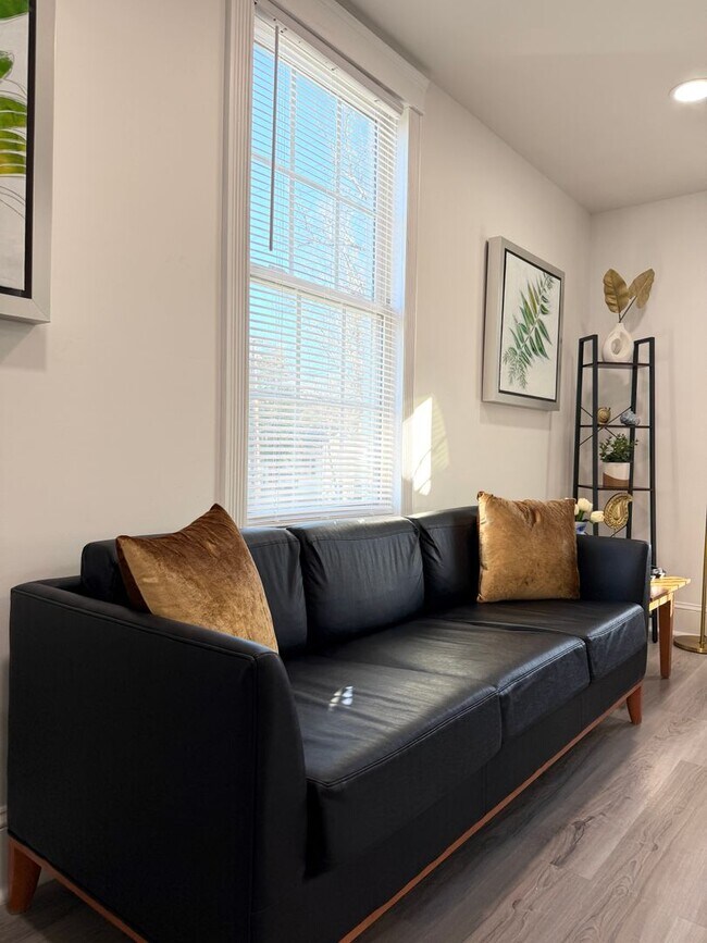 Foto del edificio - Furnished 2 bed 1 Bath Home