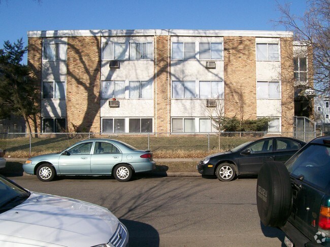 Foto del edificio - 3132 S Pleasant Ave