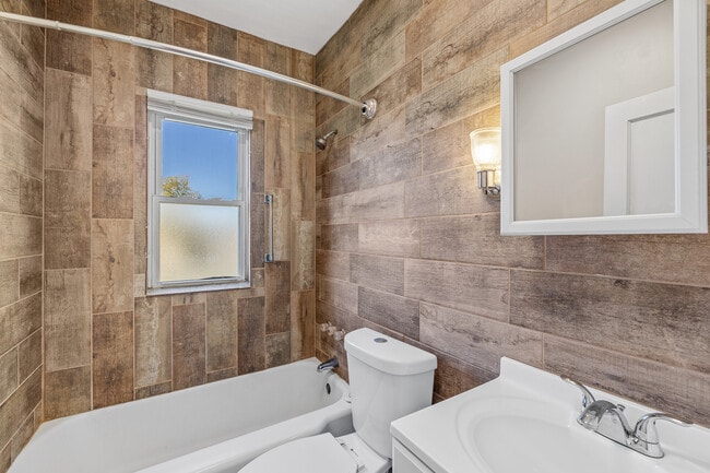 Building Photo - 5312 Genesee St