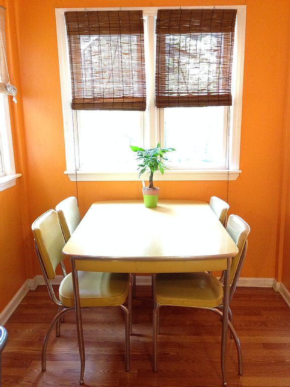 Foto del edificio - 2317 W Melrose St