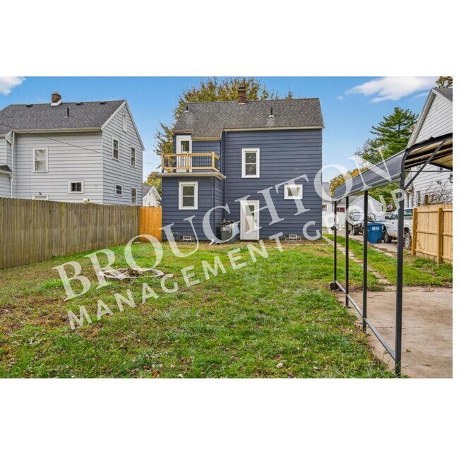 Foto del edificio - 5848 Acoma Dr