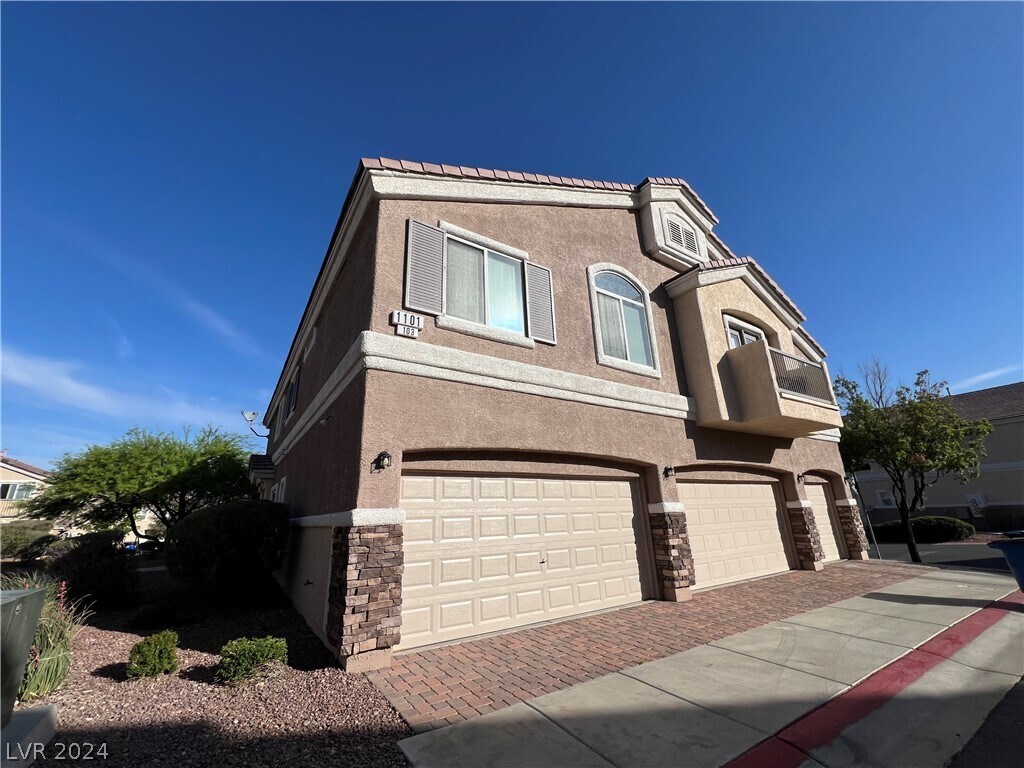 1101 Elation Ln, Henderson, NV 89002 Townhome Rentals in Henderson NV