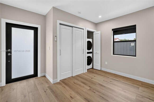 Foto del edificio - 1011 NW 30th Ct
