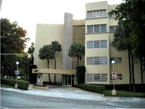 Foto del edificio - 2690 SW 22nd Ave