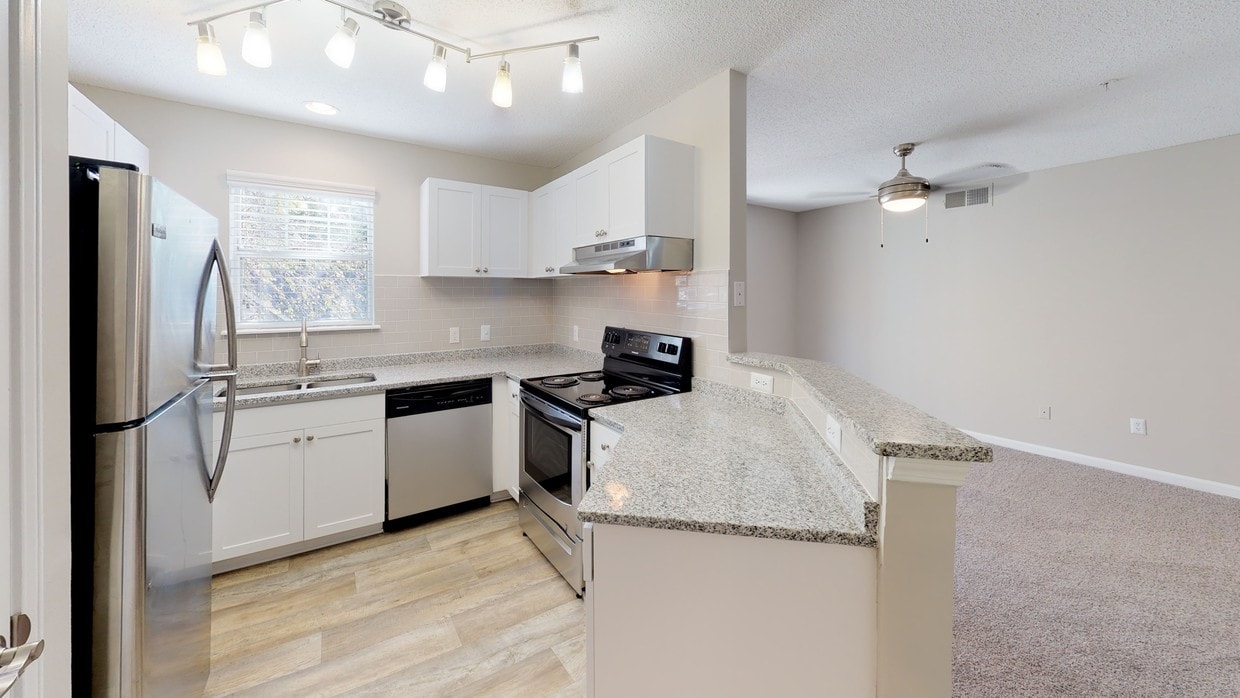Photo - Autumn Woods Apartments