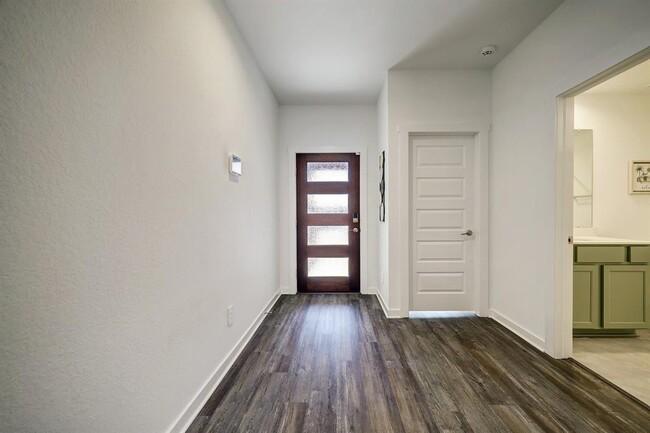 Building Photo - 6802 Telford Holw Trl