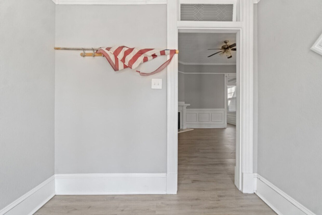 Primary Photo - 4 Bed 2 Bath Home for Rent!