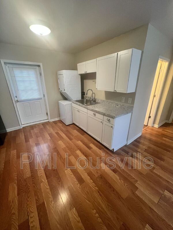 Photo - 1302 Main St Apartment
