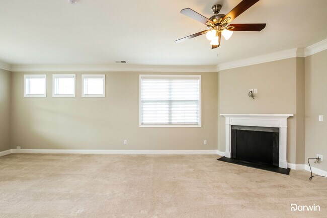 Foto del edificio - 7849 Fountaingrass Lane, Sherrills Ford, N...