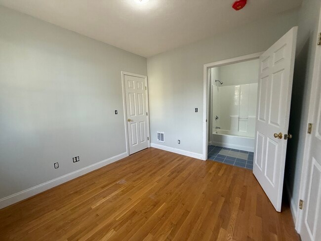 Building Photo - 241 Lowell St