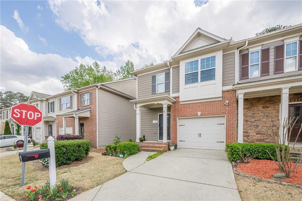 Foto principal - 2705 Maple Park Pl