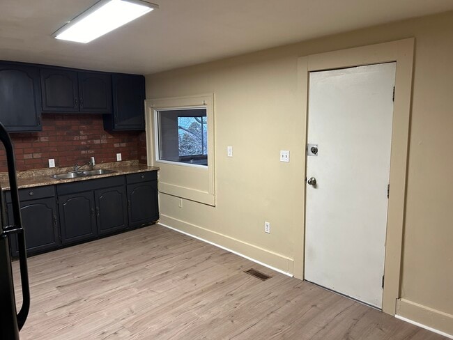 Photo du bâtiment - 812 Bensette St