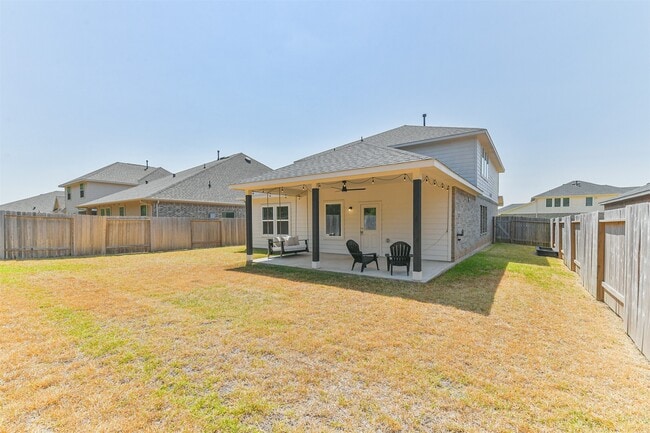 Building Photo - 30812 Willow Green Ln