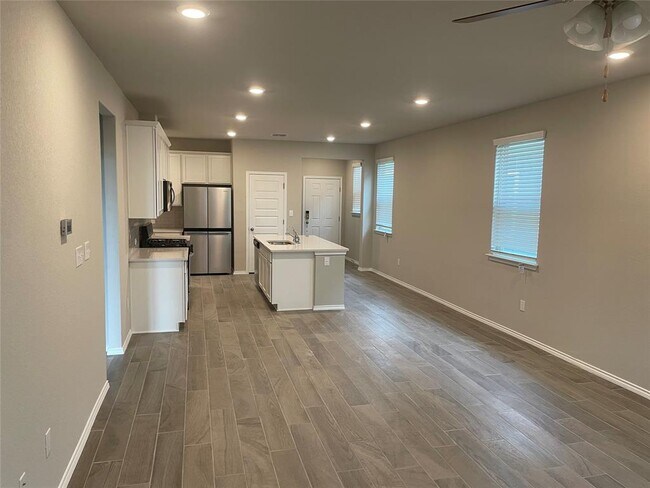 Foto del edificio - 262 Jaycen Ln