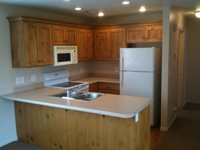 Building Photo - 42 N 500 W #402 Washington, UT 84780