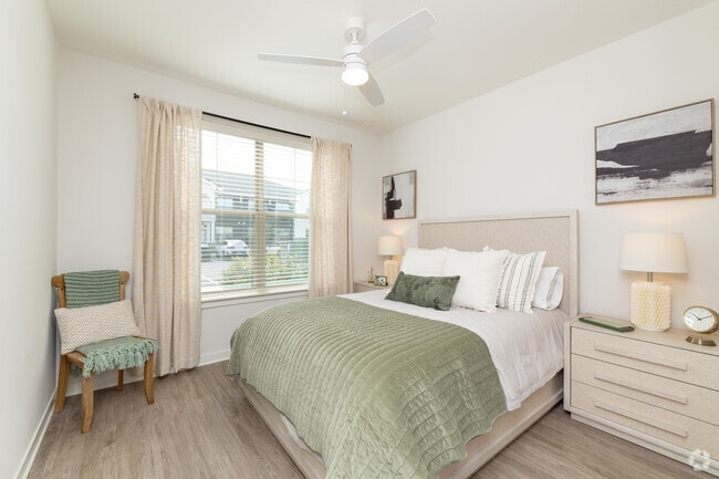 Interior Photo - Rockwell Place