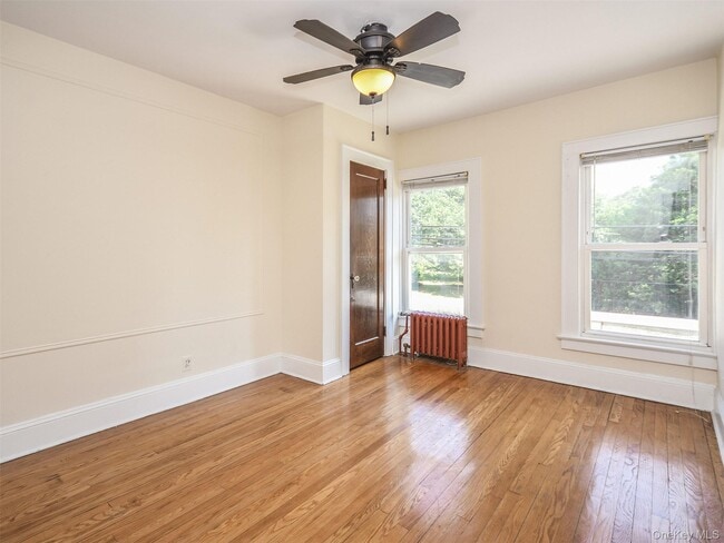 Building Photo - 270 8th Ave
