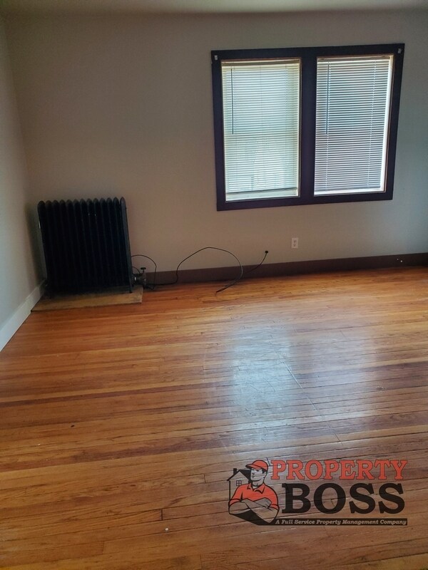 Foto del edificio - 1502 Broadway St