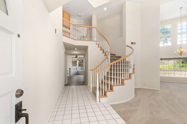 Building Photo - 7798 Salix Pl