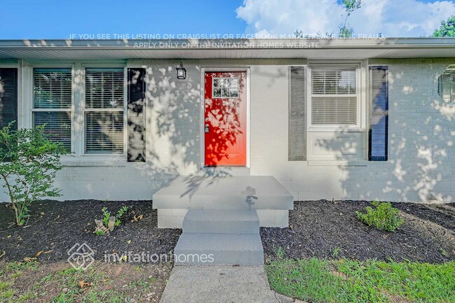Building Photo - 211 Bonnafield Dr
