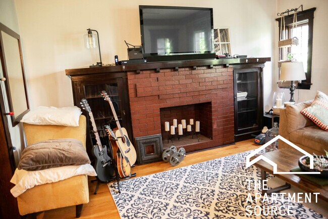 Foto del edificio - 2539 W Logan Blvd