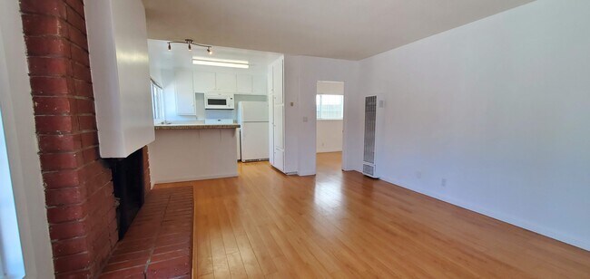 Foto del edificio - 3822 Ocean Dr