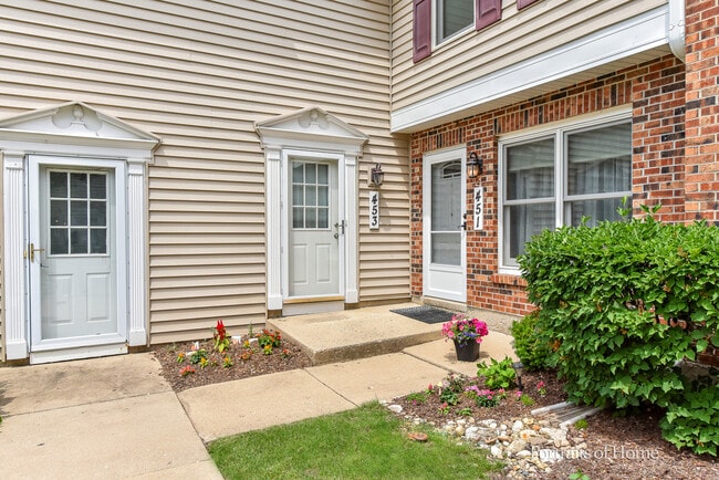 Building Photo - 453 Kensington Ct
