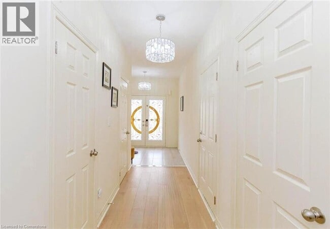 Building Photo - 513 Bessborough Dr