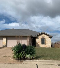 Building Photo - 3045 Breton St